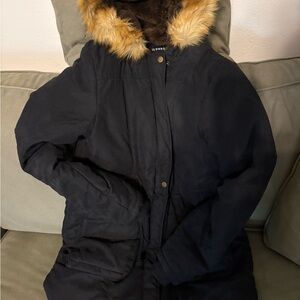 ilovesia Black Women's Parka with Faux Fur Hood Lined sleeves